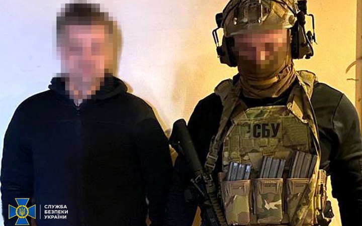 ​На Харківщині та Прикарпатті викрили двох прокремлівських інтернет-агітаторів 