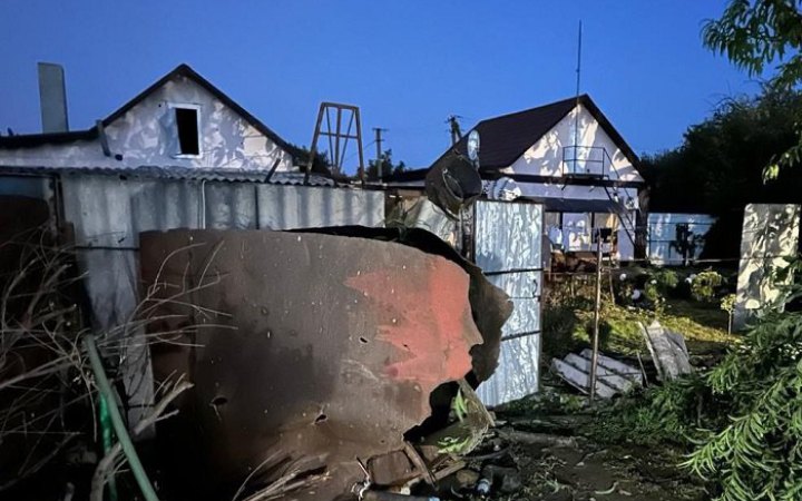 У Дніпрі та Павлограді внаслідок падіння уламків збитих дронів є влучання у підприємства