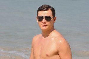 Голый Ляшко поздравил Януковича забегом и ждет награды