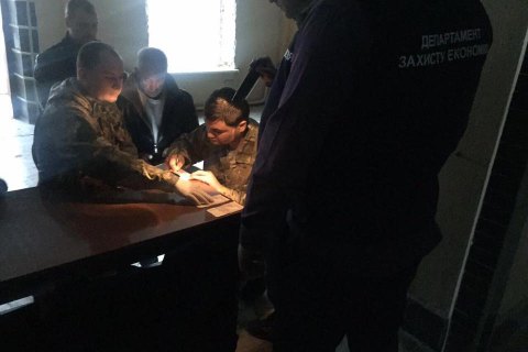 Бывшего бойца батальона "Донбасс" задержали за взятку
