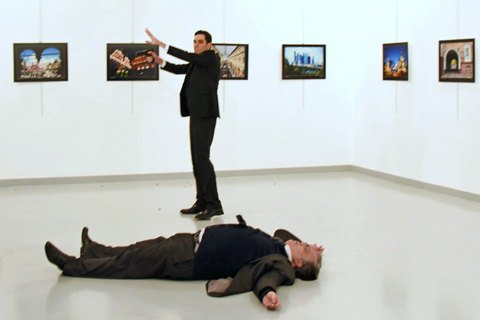 ​Прокуратура Турции обвинила Гюлена в причастности к убийству российского посла Карлова