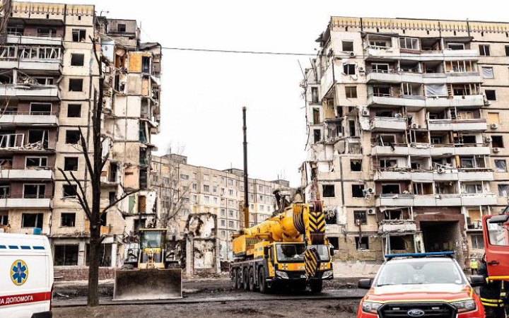 Міська влада Дніпра виплачуватиме до мільйона гривень родинам, які втратили житло після удару РФ