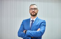 Активіст, який жбурнув яйце в Януковича, став топменеджером "Укрзалізниці"