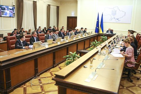 Кабмін з 17 березня закрив метро, з 18 березня - всі міжміські пасажирські перевезення