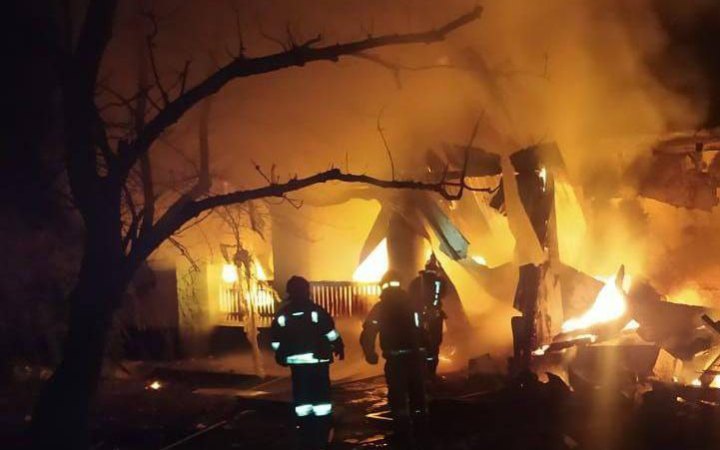 Окупанти вночі масовано атакували Дніпропетровщину
