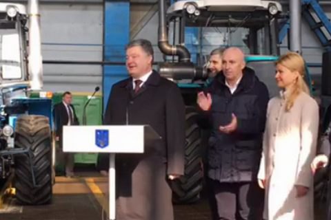 Порошенко пообещал поддержку заводу Ярославского