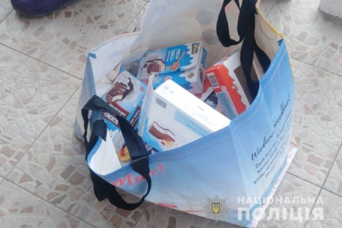 Поліція Тернопільщини встановила особу матері, яка кинула на вулиці новонароджену дитину