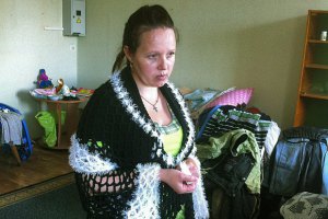 Переселенцы из восточных областей не спешат на новую работу, - КГГА