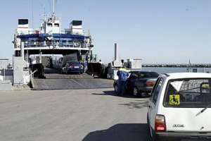 Россия хочет запустить поезд в Крым через Керченскую переправу