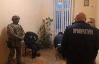 У Львові поліцейські попалися на продажу наркотиків і фальсифікації справ