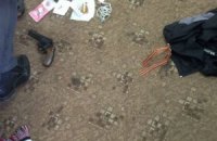 В Киеве поймали группу людей с георгиевскими ленточками и пистолетом