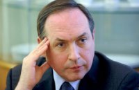 Украина пока не готова следовать самостоятельным курсом, - российский политолог