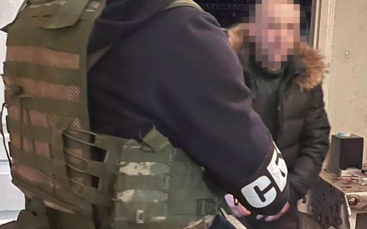 Допомагав росіянам викрадати українців: на Харківщині затримали зрадника