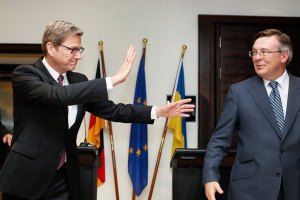 Кожара ничего не знает о возможном лечении Тимошенко за границей