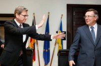 Кожара ничего не знает о возможном лечении Тимошенко за границей