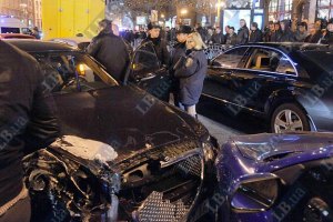 МВД: "Бентли", спровоцировавший ДТП, принадлежит не депутату