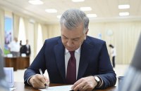 Президент Узбекистану Мірзійоєв прогнозовано переобрався на третій термін