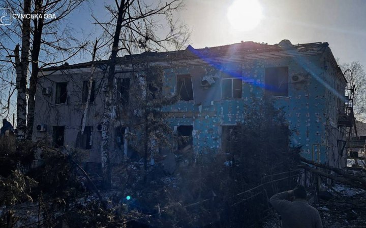 Окупанти атакували цивільну інфраструктуру Сумщини, є поранені