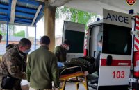 З Харкова літаком евакуювали до Києва трьох поранених і двох хворих військових