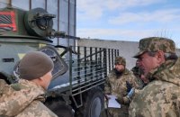 Уруский посетил зону ООС, чтобы оценить ситуацию с вооружением