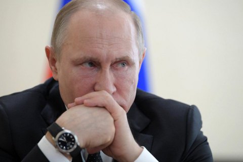 Путин о перспективах отказа России от ядерной энергетики: ​"От ветряков птицы гибнут и червяки вылазят из земли" 