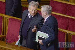 Европарламент продлил миссию Кокса-Квасьневского