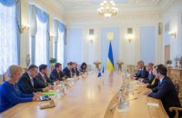 Разумков зустрівся з керівником місії МВФ