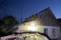 Уночі ворог обстріляв з важкої артилерії Нікополь і Марганецьку громаду