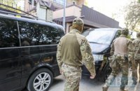 До Медведчука прийшли з обшуками (оновлено)