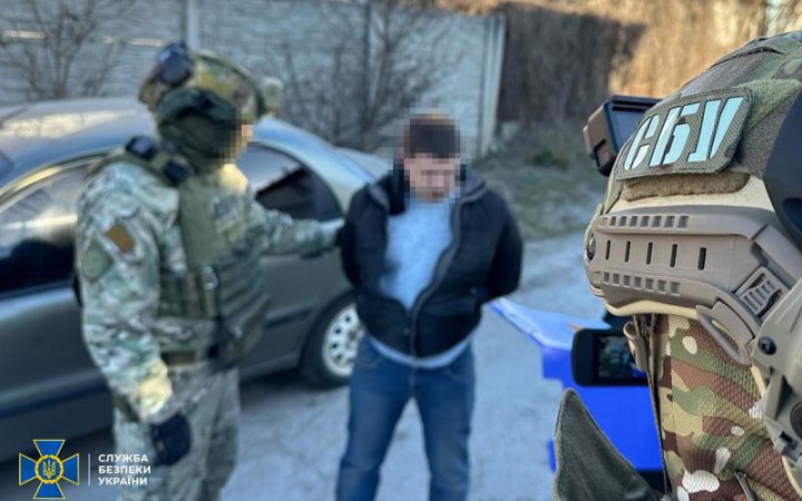 ​У Запоріжжі чоловік за вказівкою російських спецслужб планував теракт на пошті