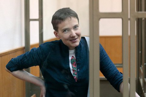 Савченко отказалась от детского питания и перешла только на воду