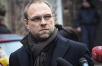 Нардеп Власенко о голосовании в режиме онлайн: "Где гарантия, что депутат не будет под дулом автомата?"