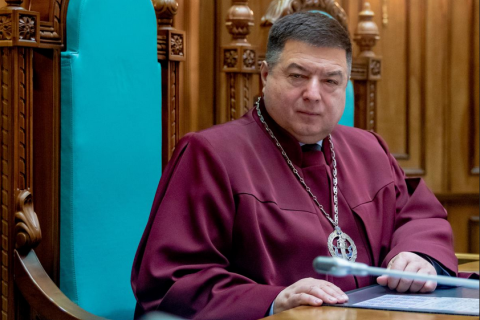 Глава КСУ пригласил Зеленского, Разумкова и Шмыгаля на встречу "в любом формате"