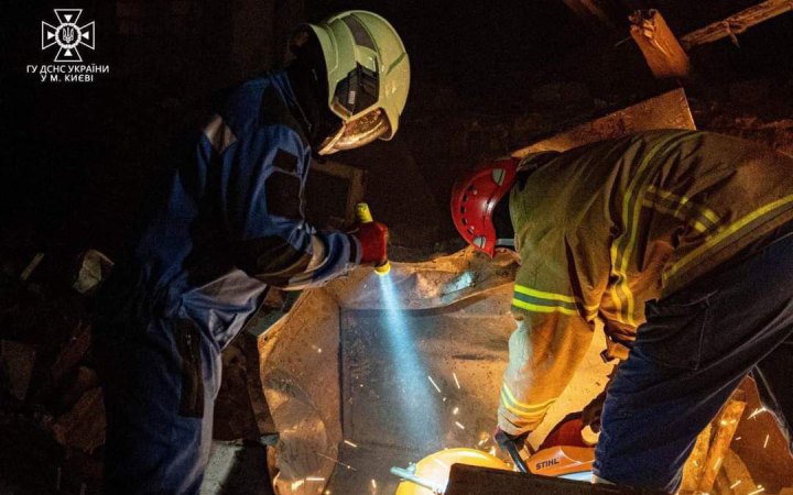 У Києві кількість загиблих через російську атаку зросла до 22, – КМВА (оновлено)
