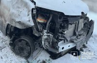 На Сумщині росіяни вдарили дроном по цивільному евакуаційному автомобілю