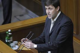 Коммунист Царьков обвинил Шустера в расколе общества