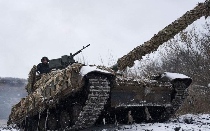 Головне за ніч та ранок суботи, 13 січня: ранкова повітряна атака, бої під Мар’їнкою