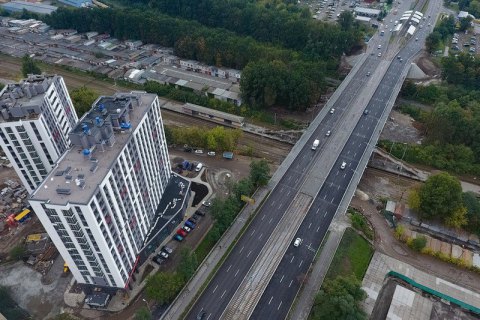 В "Киевавтодоре" устроили обыски из-за ремонта Борщаговского путепровода