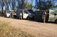 Силовики перекрили великий канал контрабанди товарів для бойовиків у "сірій зоні"