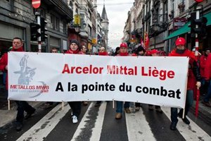 Во Франции рабочие захватили завод ArcelorMittal