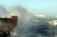 Поиски украинцев с затонувшего судна приостановлены