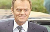 Премьер Польши прибыл в Украину для обсуждения подготовки к ЧЕ-2012 по футболу