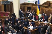 Зеленский просил нардепов принять закон о рынке земли до конца пленарной недели 