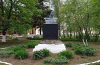 В селе возле Харькова не демонтировали Чапаева