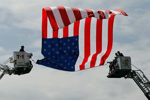 Предложенный Трампом кандидат на пост министра ВМС США отказался от должности