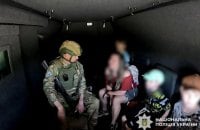 Дві сім'ї вдалось евакуювати з прифронтових міст Нікопольщини