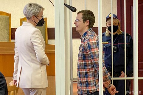 Режим Лукашенко преследует медиков, участвовавших в протестах, - Amnesty International