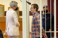 Режим Лукашенко преследует медиков, участвовавших в протестах, - Amnesty International