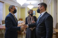 Замглавы Офиса президента обсудил с госсекретарем МИД Германии ситуацию вокруг Украины 