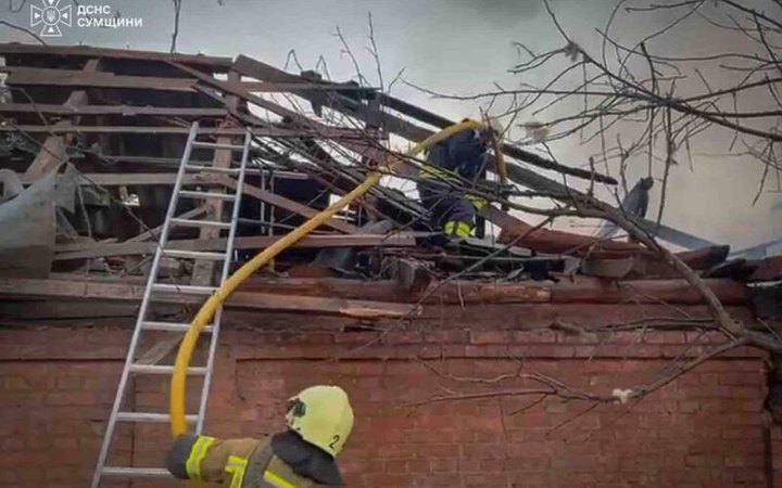 Головне за ніч та ранок п’ятниці, 7 серпня: удар по ринку на Сумщині, понад 230 боєзіткнень, пожежа на Wildberries Єкатеринбургу